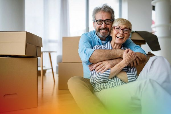 happy couple_boxes_gradient
